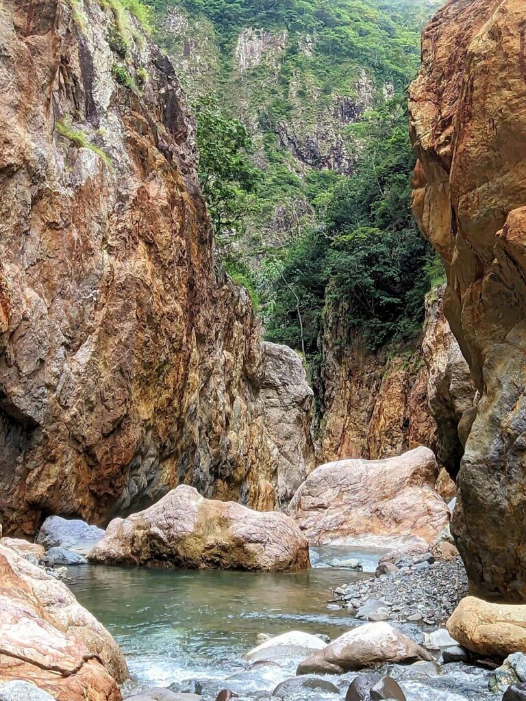 Dramatic, slender stretch of the Aranjuez River canyon, highlighted by its vivid rock formations at 'El Encanto'